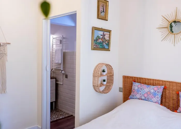 Little Boho-chic Apartment *