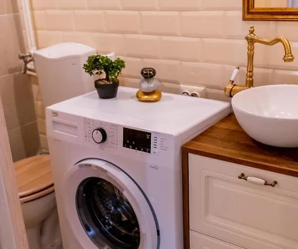 Little Boho-chic Apartment *